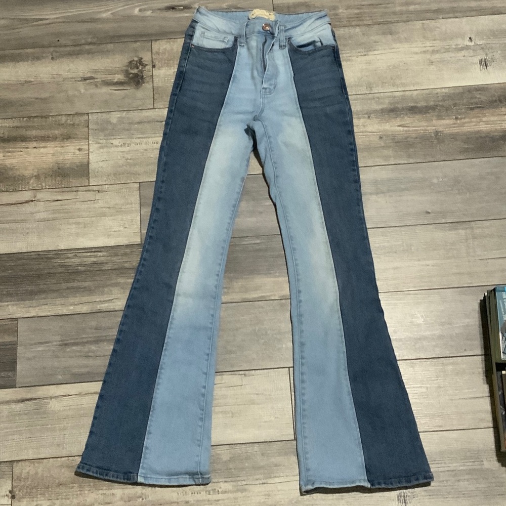 Altar’d State Two-Tone Flare Women Jeans